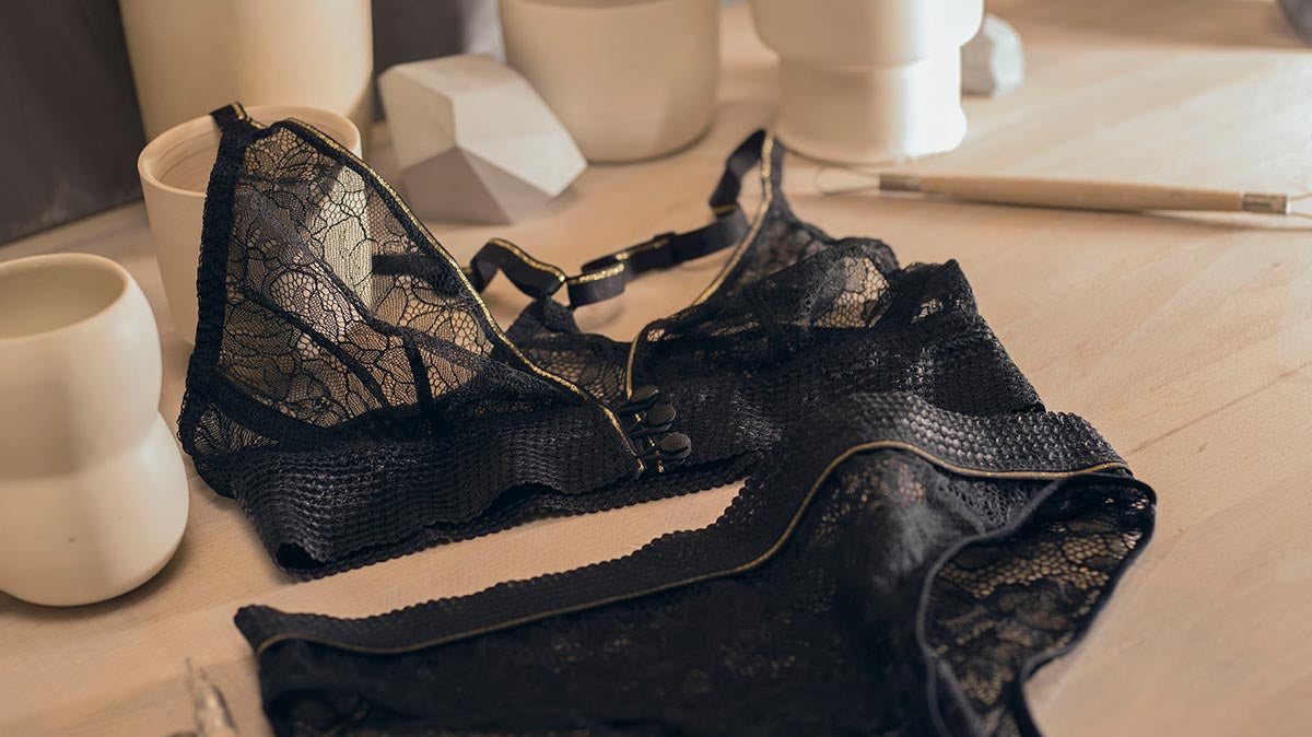 Can you wash bras in the washing machine?