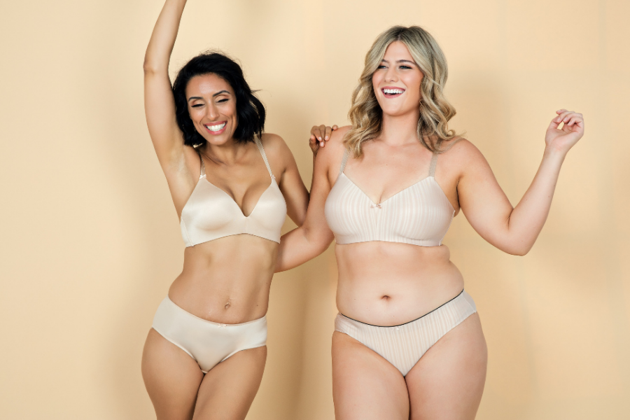 THE BEST WAYS YOU CAN BOOST YOUR FRIEND’S BODY CONFIDENCE