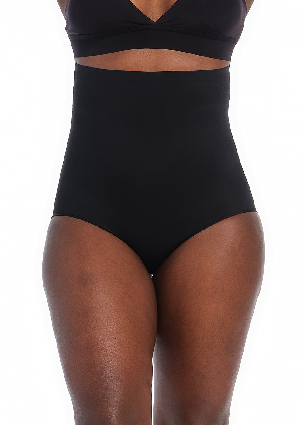 [drive:1SU01mlAYmCENjtumALo2r8HiWJyXWl06:17HB_Black_front_close-up_0218] S / Black