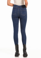 [drive:1Sud_q7tWxbzWBzlTI__4cd6ScgZFLQ80:16SJ_Jeans-Blue_42TB_White_back_cropped_1437] S / Jeans Blue