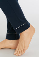 [drive:1oE7unoGjibp_ua07_u7kUhf3s5dBO46P:HANRO_B_071610_077966_6] XS / Deep Navy